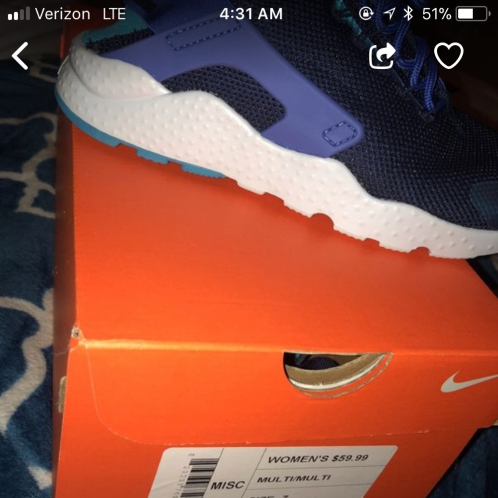 Blue nike huaraches